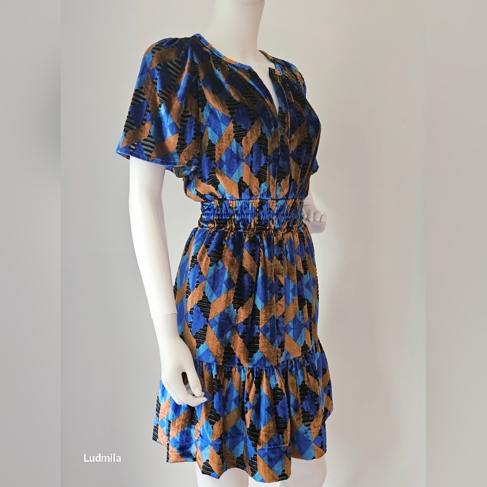 ANTHROPOLOGIE Women's Size M Velour Short Dress - Picture 9 of 11